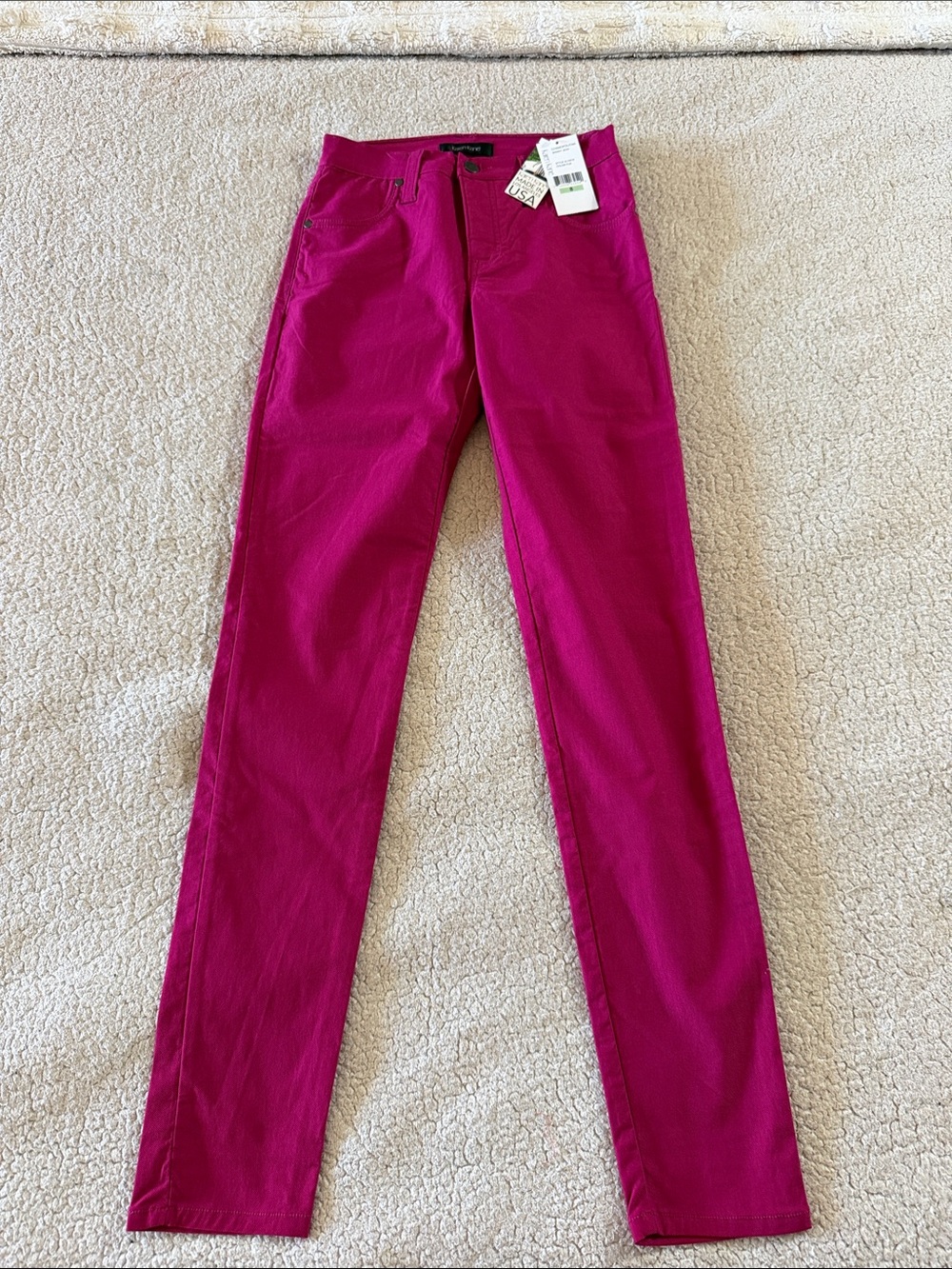 Karen Kane Cosmopolitan Fuchsia Skinny Jeans Size 8 New
